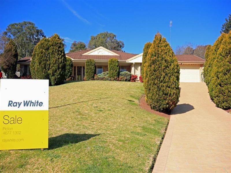 6 Bottlebrush Close, Picton NSW 2571