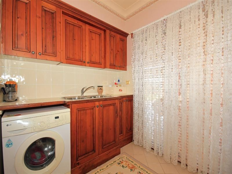 6 Equestrian Drive, Picton NSW 2571