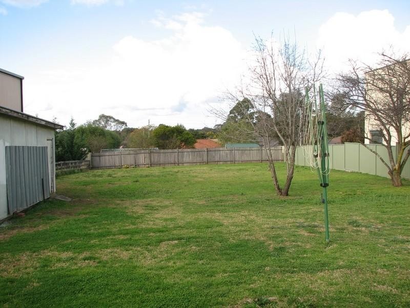 215 Great Southern Road, Bargo NSW 2574