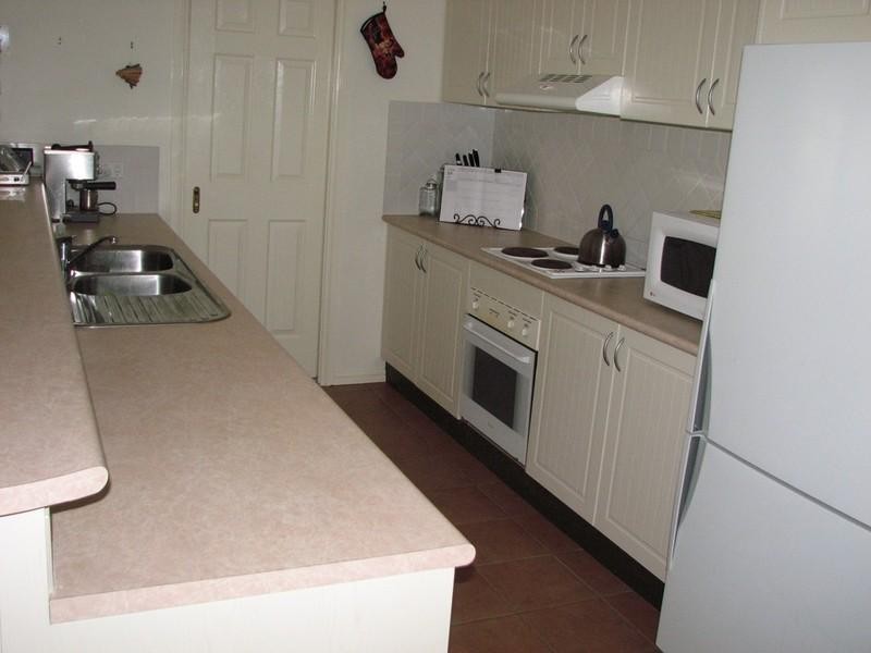 27A Castlereagh Street, Tahmoor NSW 2573