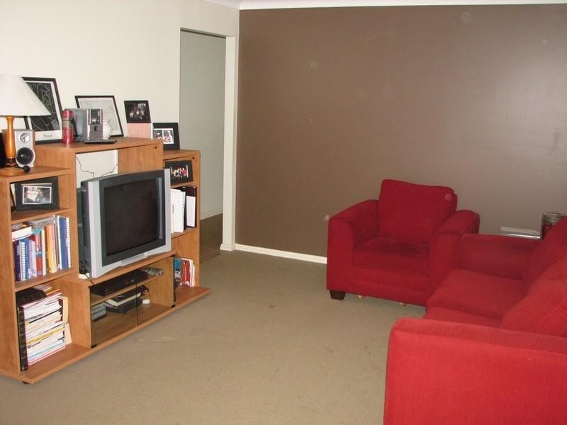 27A Castlereagh Street, Tahmoor NSW 2573