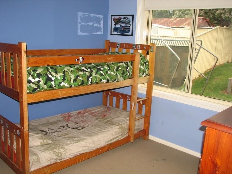 27A Castlereagh Street, Tahmoor NSW 2573