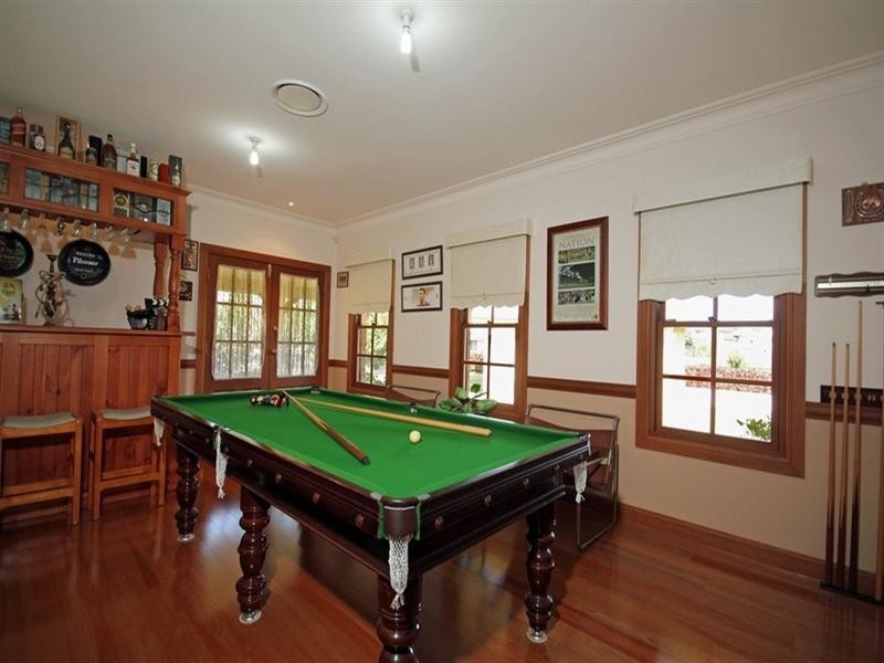 10 Davies Place, Picton NSW 2571