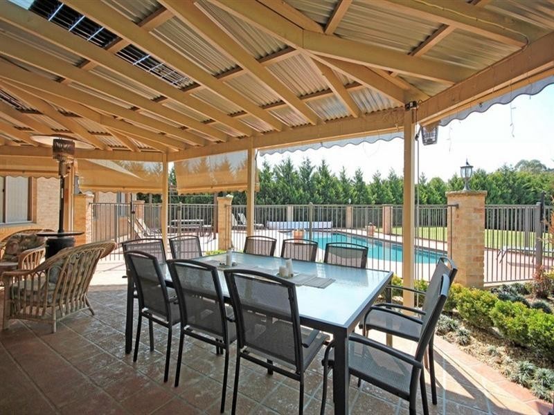 10 Davies Place, Picton NSW 2571