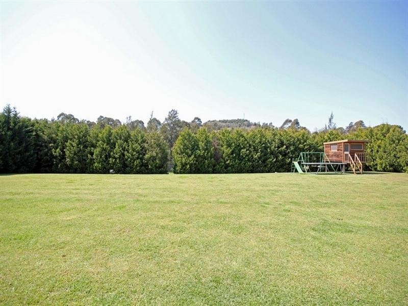 10 Davies Place, Picton NSW 2571
