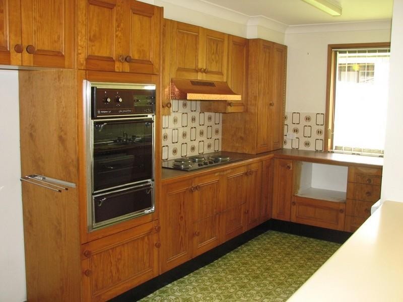 15 Heathcote Street, Picton NSW 2571