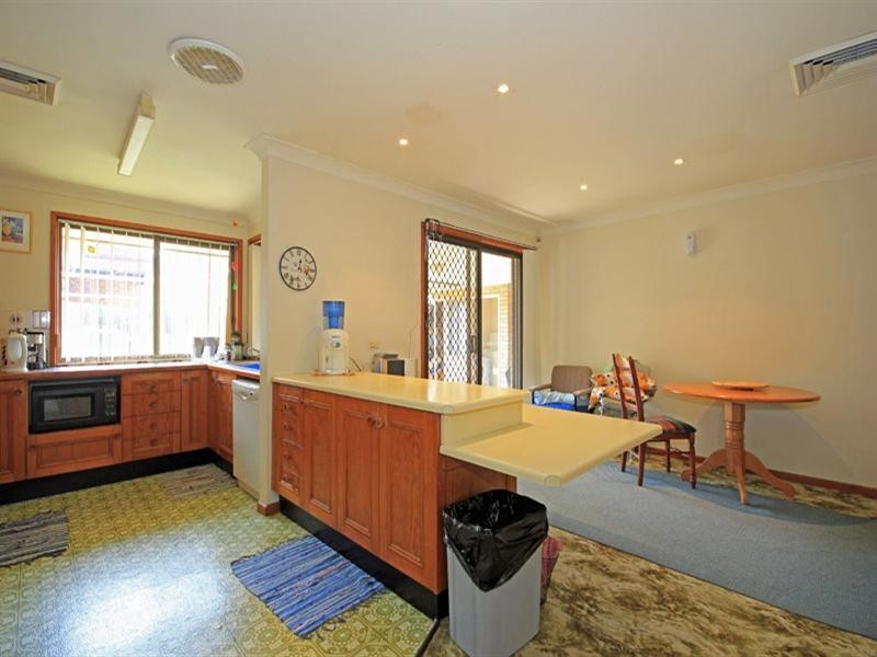 15 Heathcote Street, Picton NSW 2571