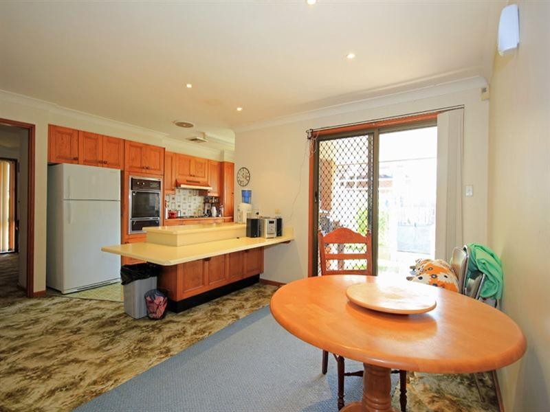 15 Heathcote Street, Picton NSW 2571