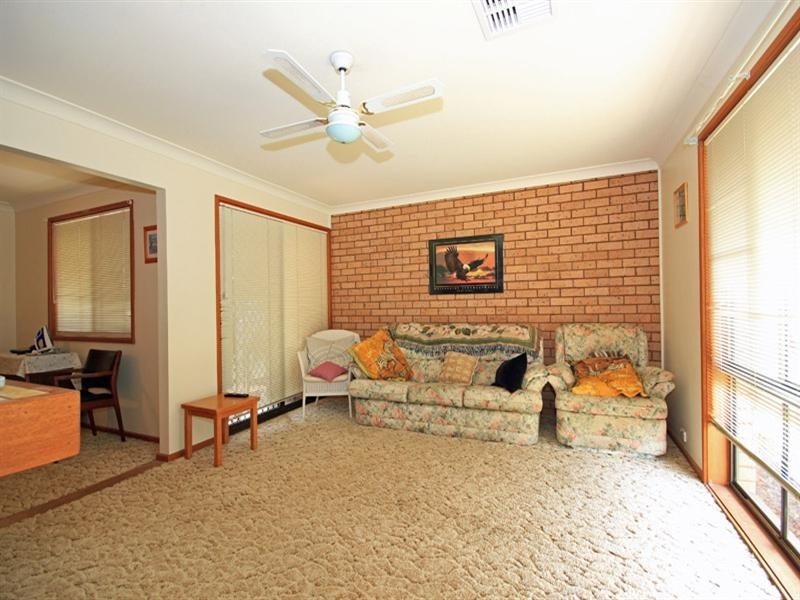 15 Heathcote Street, Picton NSW 2571