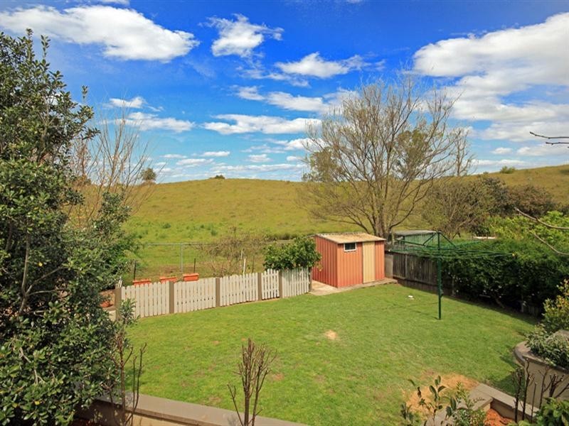 3 Emmett Close, Picton NSW 2571