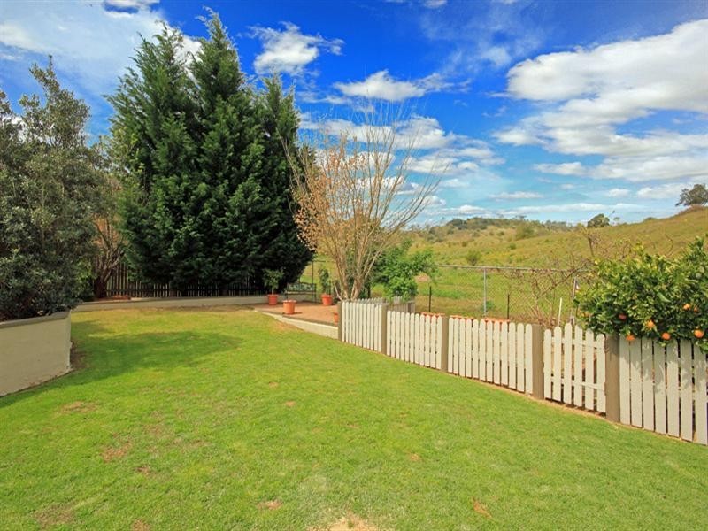 3 Emmett Close, Picton NSW 2571