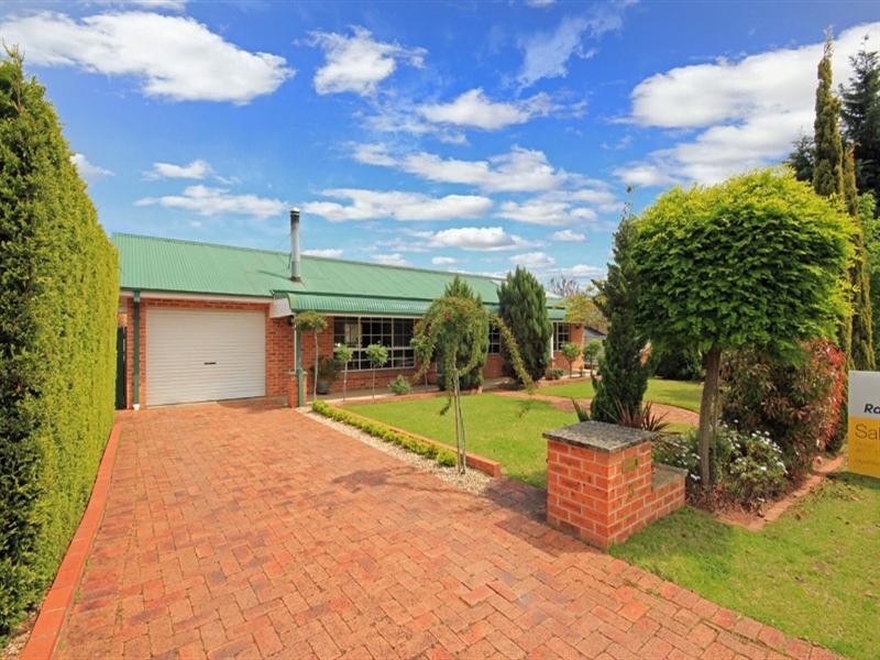 5 Mallam Road, Picton NSW 2571