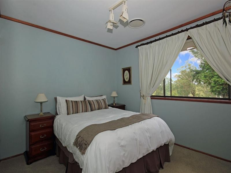 695 Thirlmere Way, Picton NSW 2571