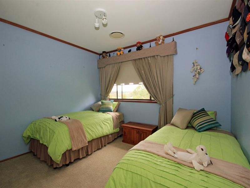 695 Thirlmere Way, Picton NSW 2571