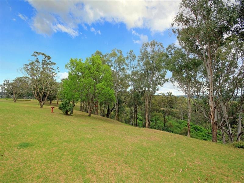 695 Thirlmere Way, Picton NSW 2571