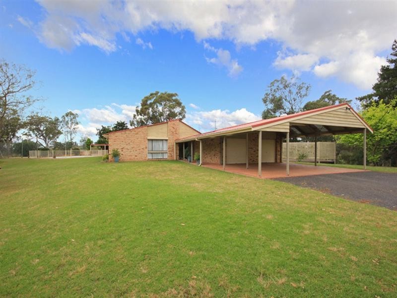 695 Thirlmere Way, Picton NSW 2571