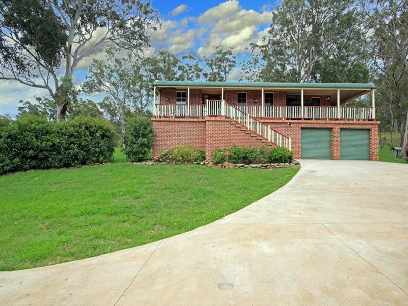 90 McWilliam Drive, Douglas Park NSW 2569