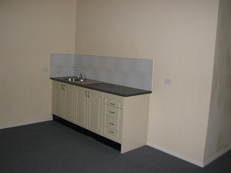 3/143 Argyle Street, Picton NSW 2571