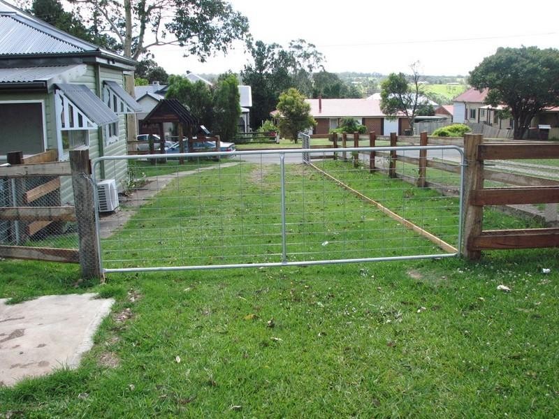 866 Montpelier Drive, The Oaks NSW 2570