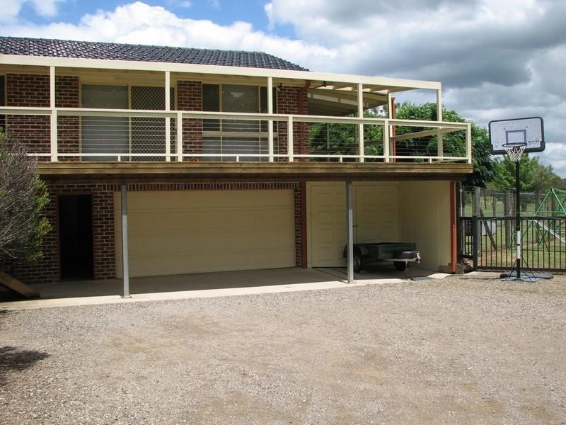 14 Natasha Place, Picton NSW 2571
