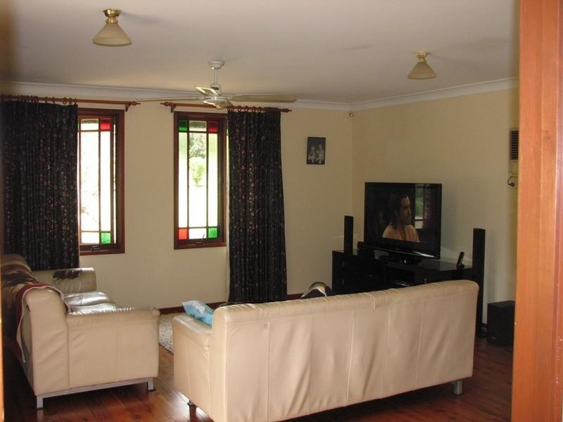 14 Natasha Place, Picton NSW 2571