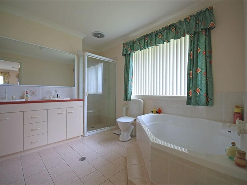 26 Kyeema Street, Picton NSW 2571