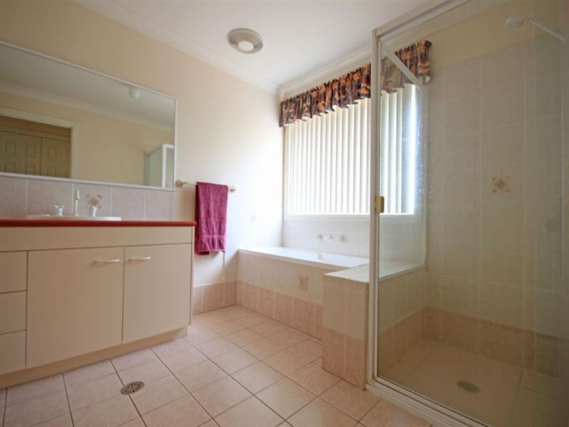 26 Kyeema Street, Picton NSW 2571