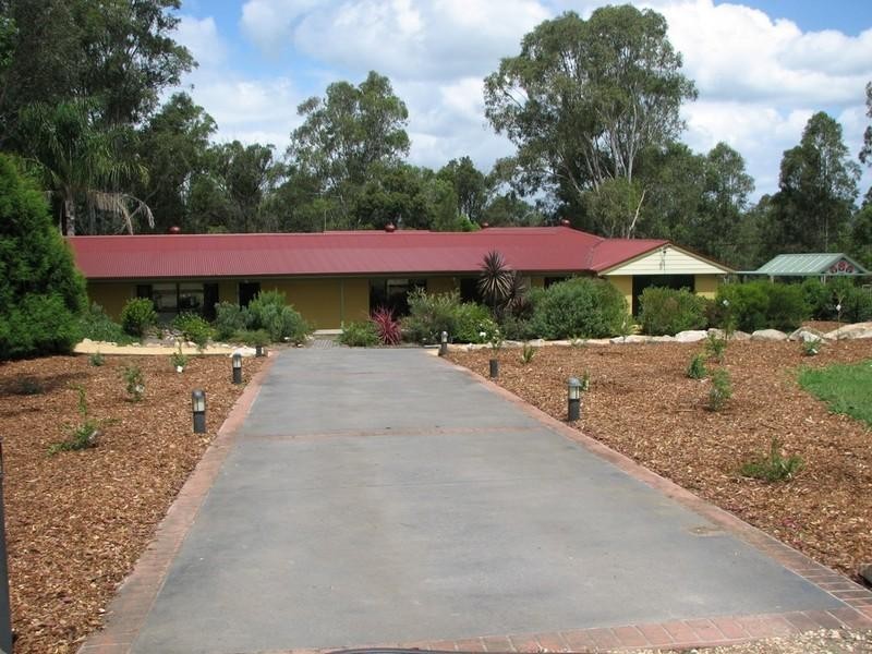 32 Kent Road, Picton NSW 2571