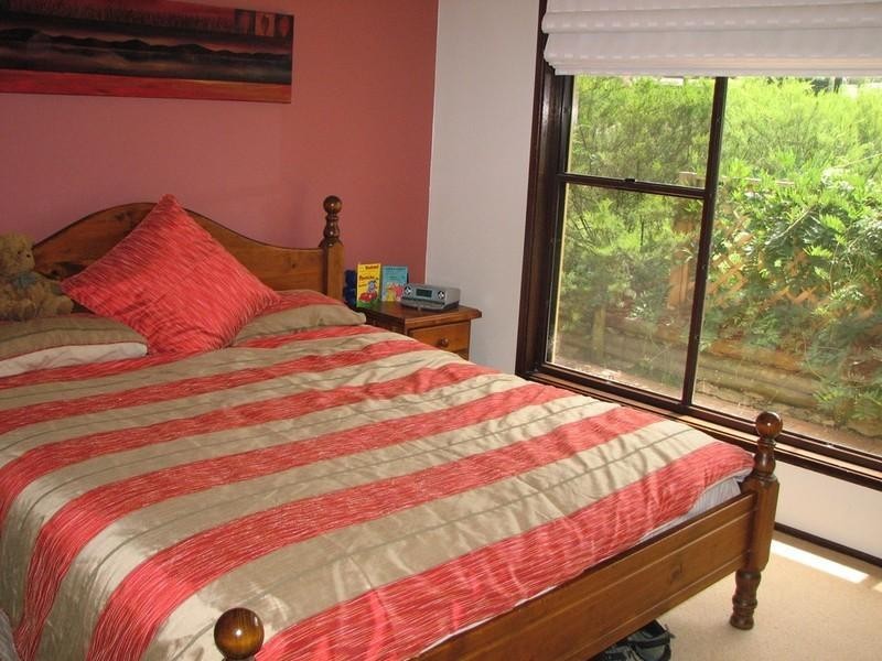 32 Kent Road, Picton NSW 2571