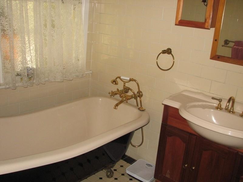 222 Menangle Street, Picton NSW 2571