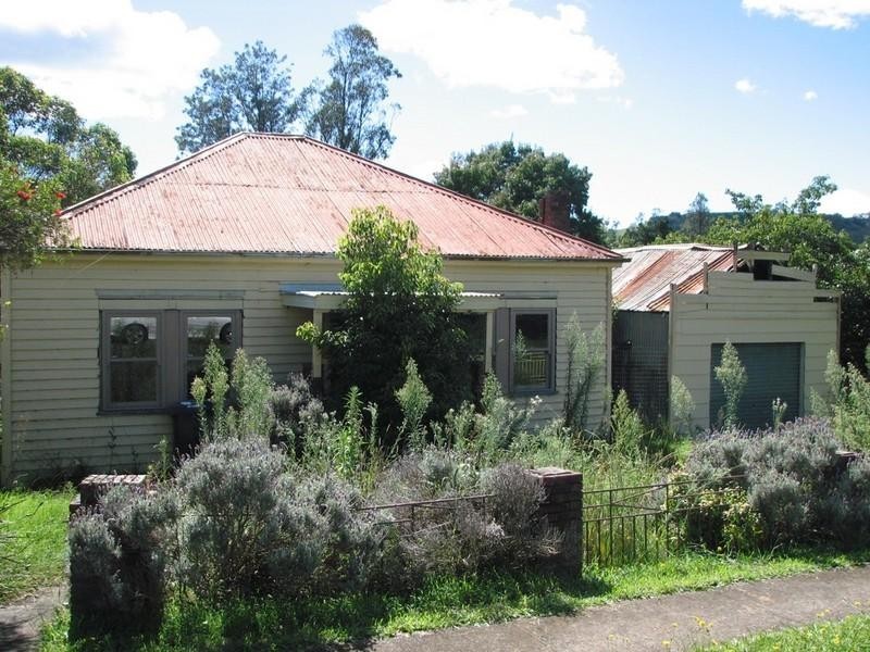 30 Picton Avenue, Picton NSW 2571