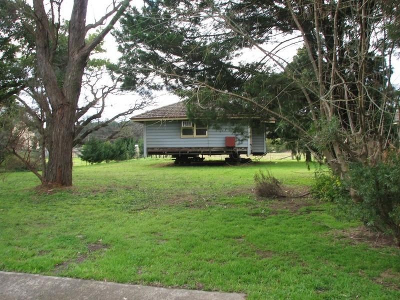 8 Menangle Street West, Picton NSW 2571