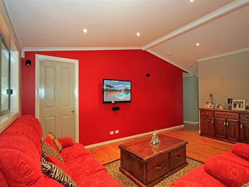 75 Boundary Road, Tahmoor NSW 2573