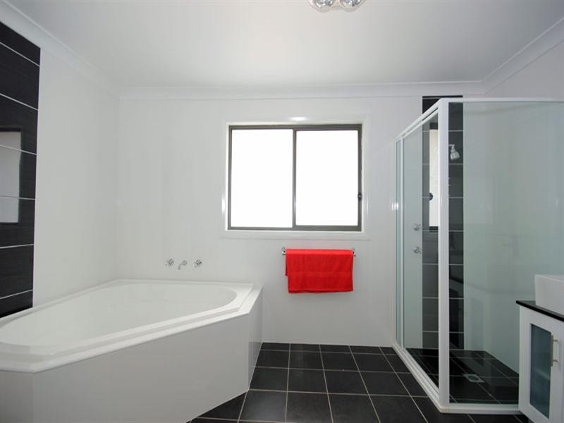 75 Boundary Road, Tahmoor NSW 2573