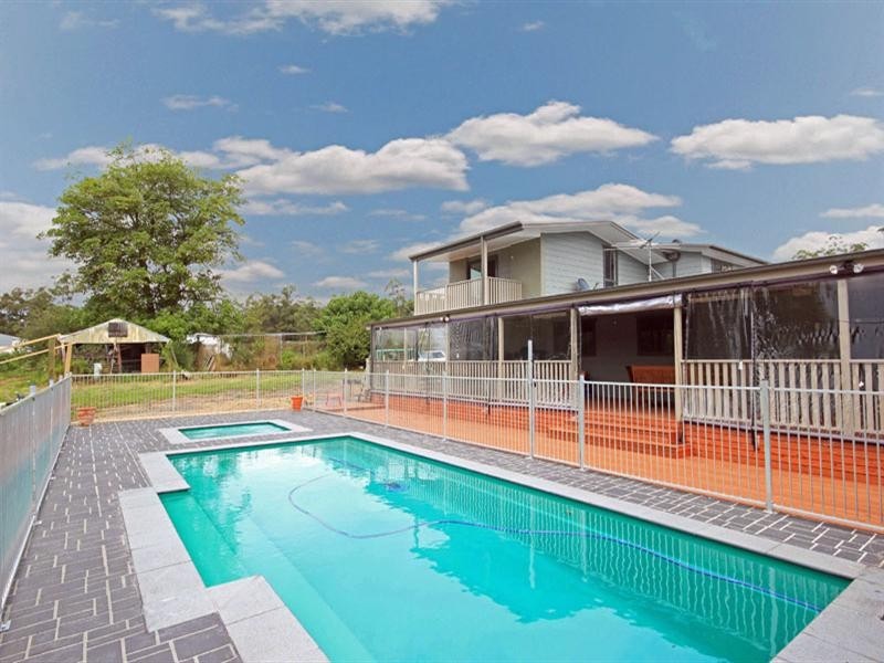 75 Boundary Road, Tahmoor NSW 2573