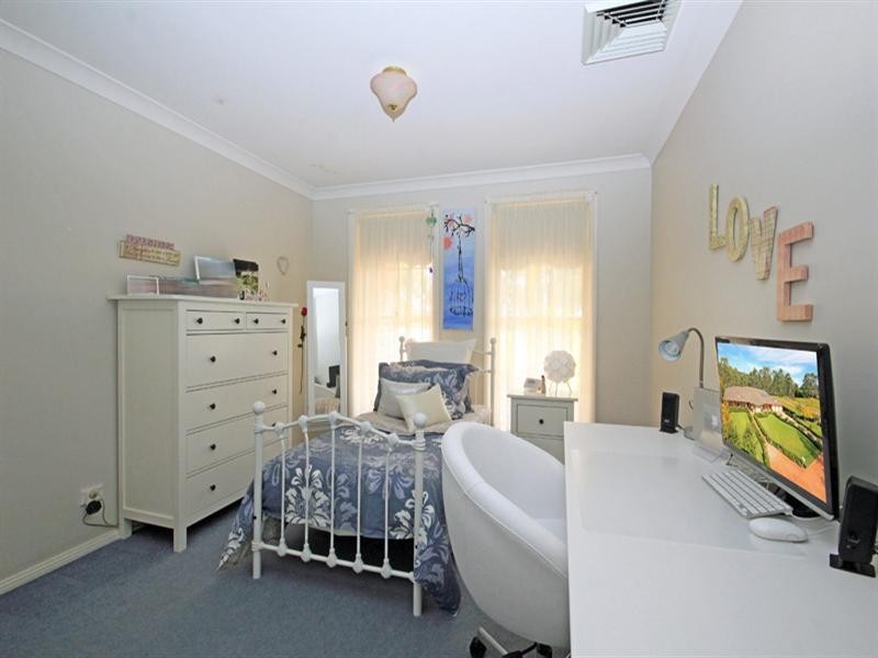 55 The Grange, Picton NSW 2571