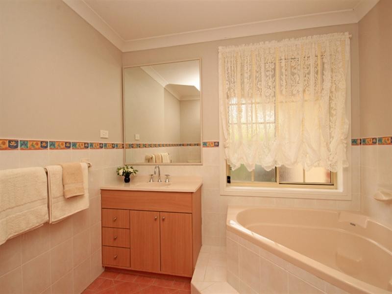 55 The Grange, Picton NSW 2571