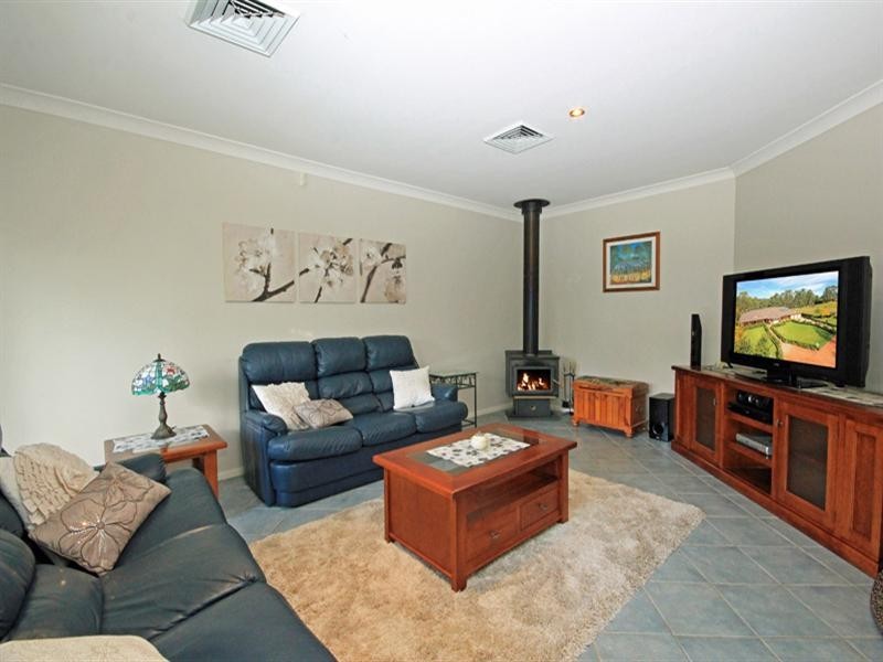 55 The Grange, Picton NSW 2571