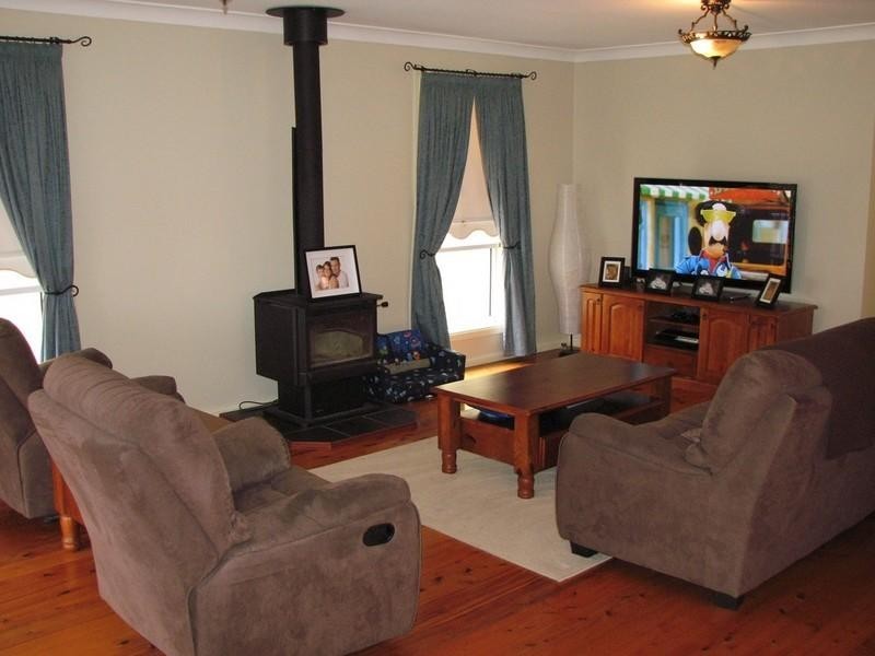 28A West Parade, Buxton NSW 2571