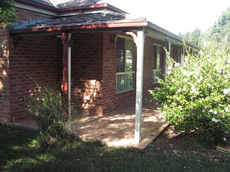 85 Myrtle Creek Avenue, Tahmoor NSW 2573