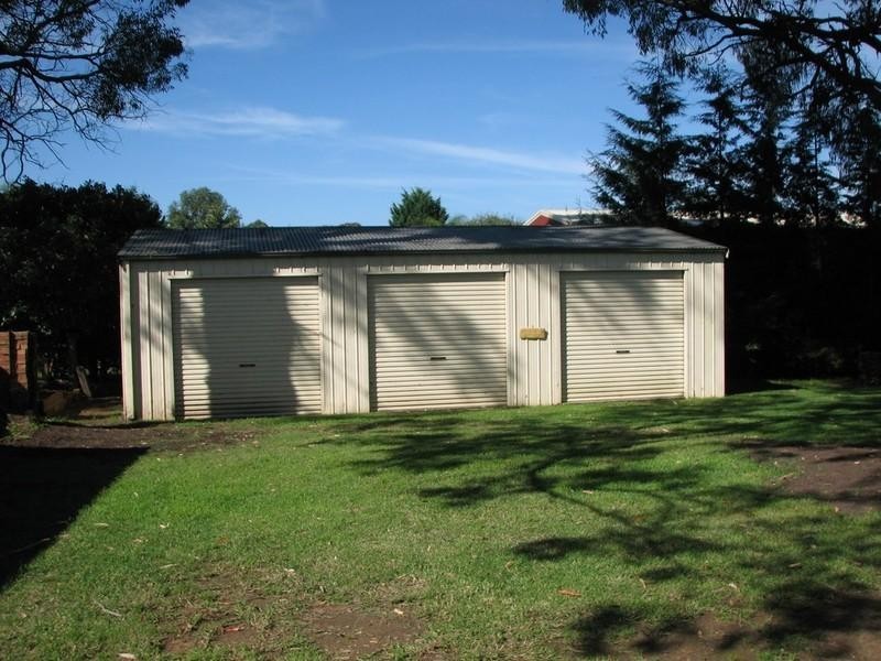 21 Lloyds Way, Bargo NSW 2574