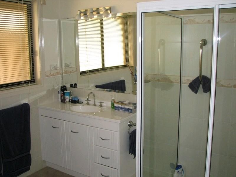 1 Hereford Way, Picton NSW 2571