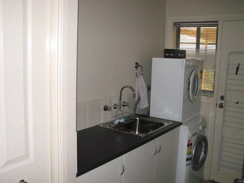 1 Hereford Way, Picton NSW 2571