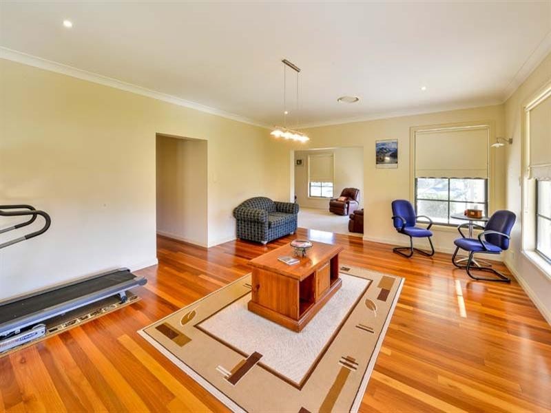 2 Attunga Close, Picton NSW 2571