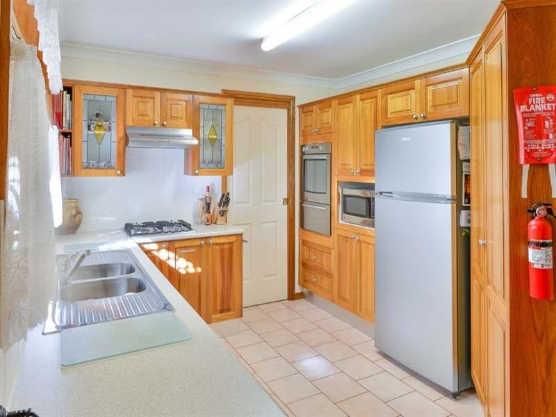 9 Lloyds Way, Bargo NSW 2574