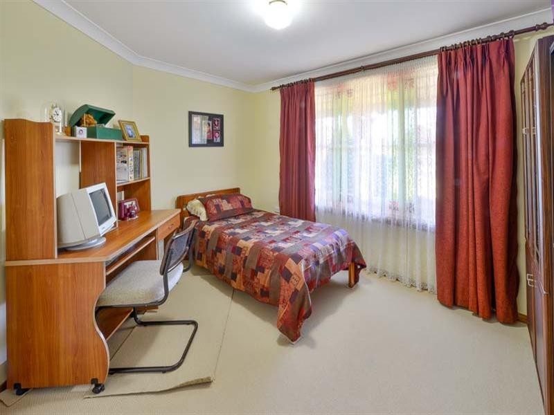 9 Lloyds Way, Bargo NSW 2574