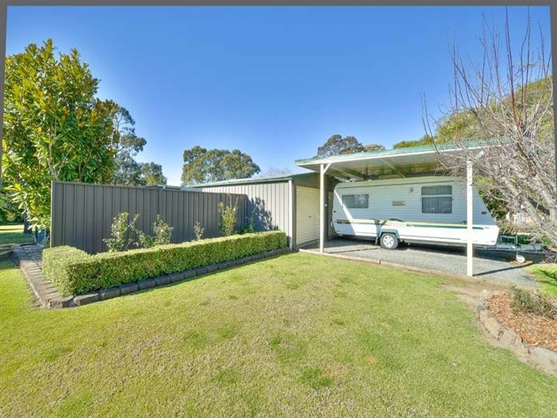 9 Lloyds Way, Bargo NSW 2574