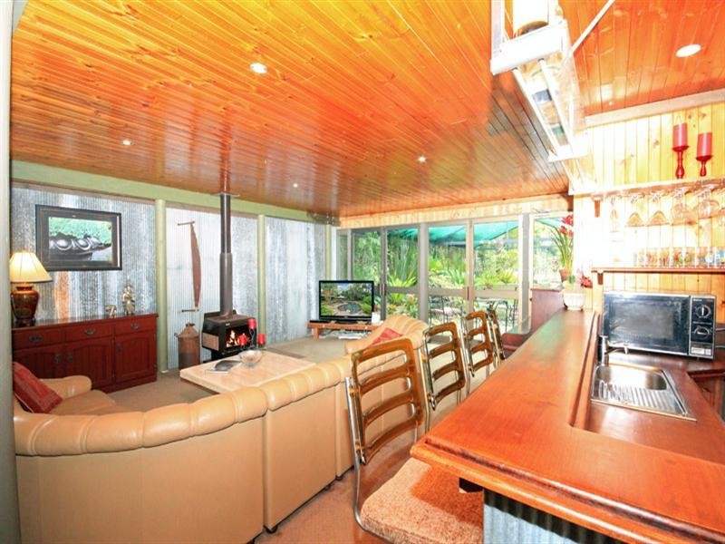 11 Coldenham Road, Picton NSW 2571