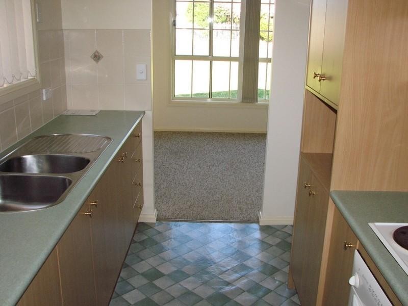 52 Westbourne Avenue, Thirlmere NSW 2572