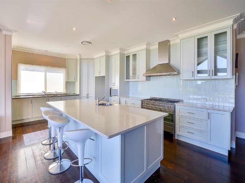 5 Lawson Road, Pheasants Nest NSW 2574